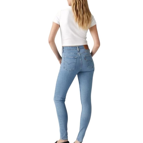 Levi’s 721 High Rise Skinny Jeans Size 32 Medium Wash Women's High Rise Jeans - Picture 16 of 16